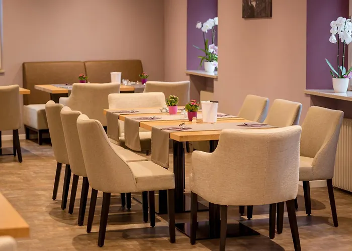 Weingut & Gaestehaus Julianenhof Kro Nierstein